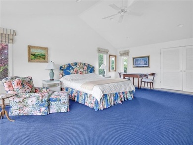 Embrace the ultimate summer lifestyle from this extraordinary - photo 27