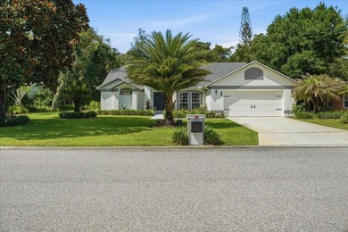Welcome home to this beautifully updated 3-bedroom, 2-bath home - photo 2
