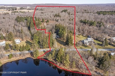 (private lake, pond, coastal) Home For Sale in Tobyhanna Pennsylvania