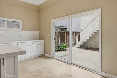 Investor opportunity in Downtown Huntington Beach! Featuring a - photo 13