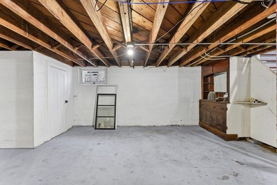 This 3-bedroom, 2-bath home with a detached 2-car garage is full - photo 19