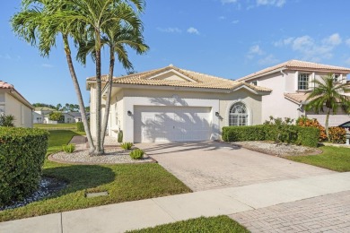 (private lake, pond, creek) Home For Sale in Wellington Florida