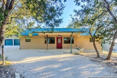 Lake Home For Sale in Canyon Lake, Texas