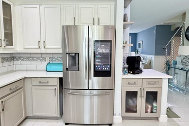 Immaculate modern 4BR home with LOFT, downstairs DEN/ OFFICE - photo 20