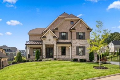 Welcome to Brookmere Manor, one of Farragut's most prestigious - photo 1