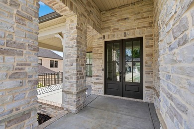 Welcome to Brookmere Manor, one of Farragut's most prestigious - photo 4