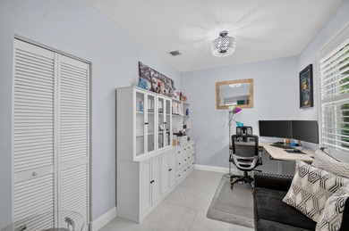 Immaculate modern 4BR home with LOFT, downstairs DEN/ OFFICE - photo 27