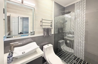 Immaculate modern 4BR home with LOFT, downstairs DEN/ OFFICE - photo 29
