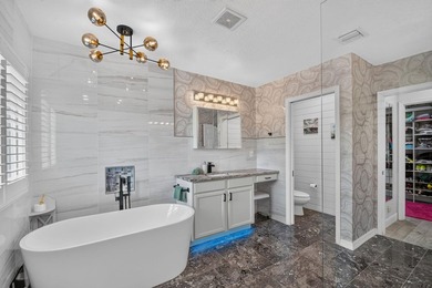 Immaculate modern 4BR home with LOFT, downstairs DEN/ OFFICE - photo 39