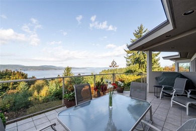 This exceptional 5-bed, 5-bath residence, envisioned and - photo 5