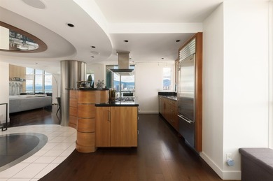 Hennessy House, a truly exceptional penthouse residence in the - photo 6