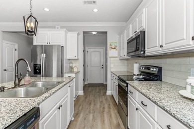 Take a look at this like-new, 3-bedroom, 2-bath home with an - photo 5