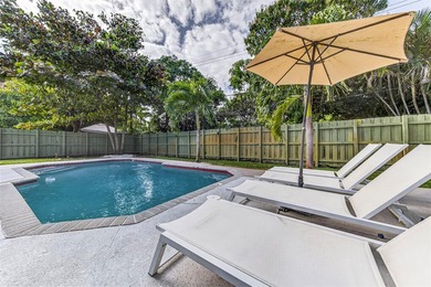 Come see this solar-powered 3 bedroom/ 2 bath home with lovely - photo 5