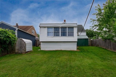 Lovingly maintained and full of warmth! This inviting home - photo 22