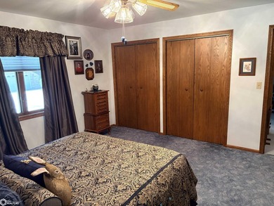 Great location! This four-bedroom home is close to both Crapo - photo 10