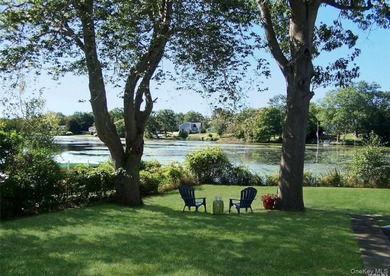(private lake, pond, creek) Home For Sale in Patchogue New York