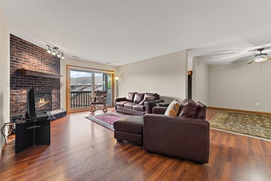 Additional listing photo 3
