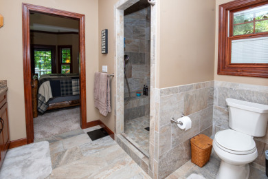 Stunning Custom Home on Priest Lake! SOLD - photo 14