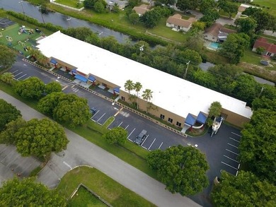 (private lake, pond, creek) Commercial For Sale in Mangonia Park Florida