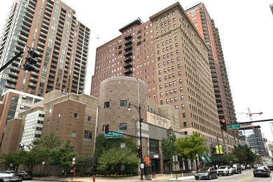 Lake Michigan - Cook County Condo For Sale in Chicago Illinois