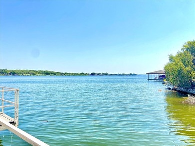 Lake Granbury Lot For Sale in Granbury Texas