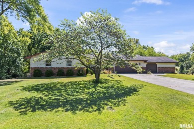 Lake Home For Sale in Cantrall, Illinois