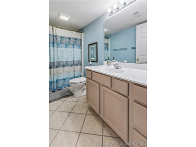 Experience Lake of the Ozarks living at its finest in this - photo 28