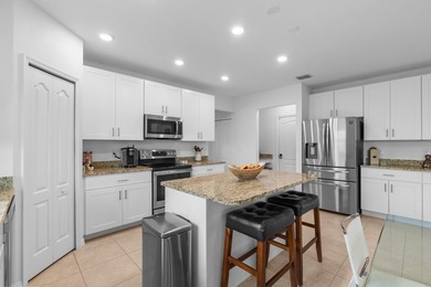 Welcome to this move-in ready 3-bedroom, 2-bath home offering - photo 4