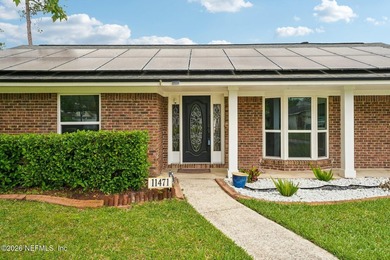 Best Priced pool home on the market in heart of the area! Set on - photo 6