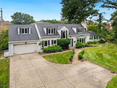 (private lake, pond, creek) Home For Sale in Rocky River Ohio