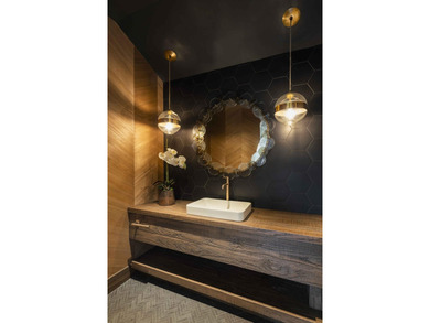 Set against one of Elkhorn's most coveted view corridors, this - photo 14