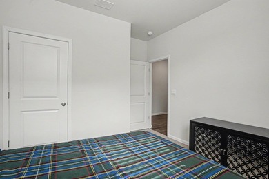 Welcome to this quiet neighborhood in the desirable Ridgefield - photo 22