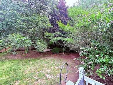 Experience timeless elegance in this impressive 5 bedroom, 2.5 - photo 27