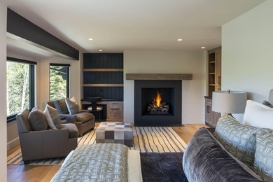 Set against one of Elkhorn's most coveted view corridors, this - photo 27