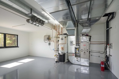 Set against one of Elkhorn's most coveted view corridors, this - photo 39