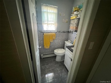 Legal 2 family house in excellent condition - built in 1985. It - photo 19