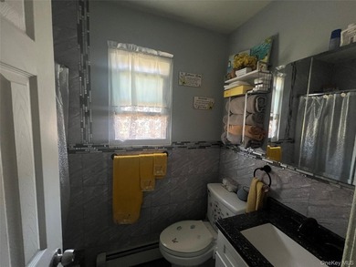 Legal 2 family house in excellent condition - built in 1985. It - photo 20