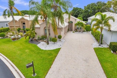 Welcome to this well-appointed single-story residence in Hampton - photo 1