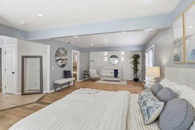 Welcome to this incredible 4 bedroom/3-full bath; 2,139 sq ft - photo 25