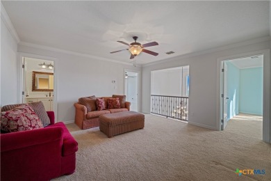 Brand new Roof, Fresh interior paint and Handicap accessible!!!