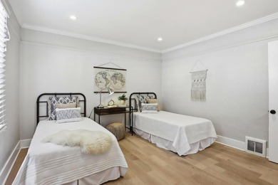 Welcome to this incredible 4 bedroom/3-full bath; 2,139 sq ft - photo 31
