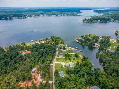 Additional listing photo 1