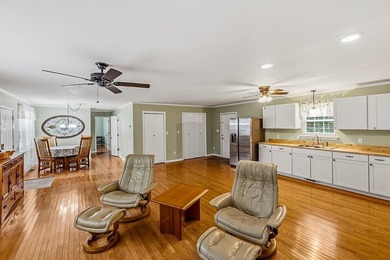 Additional listing photo 3