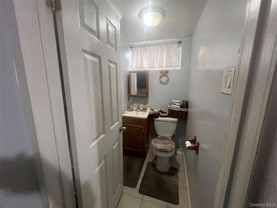 Legal 2 family house in excellent condition - built in 1985. It - photo 35