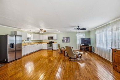 Additional listing photo 4