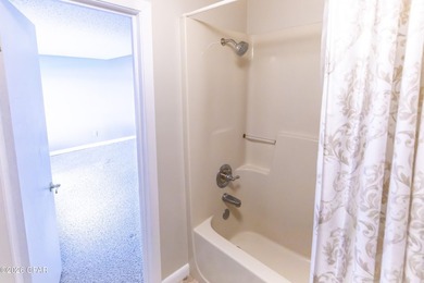 Waterfront Paradise in Lynn Haven - No HOA! This lovely home - photo 39