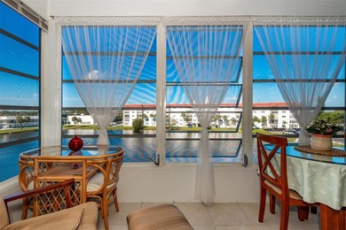 (private lake, pond, creek) Condo For Sale in Fort Lauderdale Florida