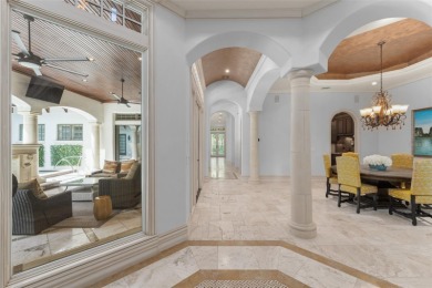 Luxury villa living within the exclusive Gardens of Isleworth - photo 4