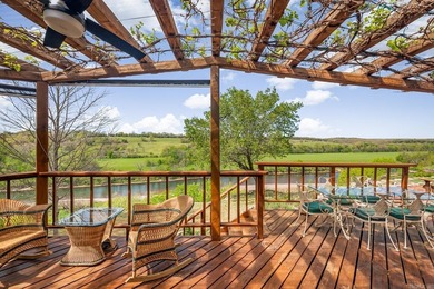 Stunning Mid-Century Modern Pueblo Home with White River - photo 45