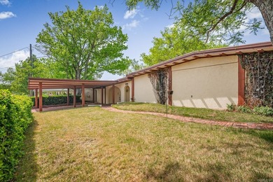 Stunning Mid-Century Modern Pueblo Home with White River - photo 48